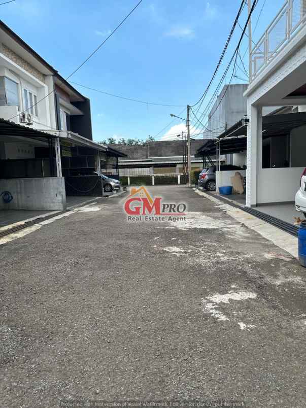 dijual rumah suryamas residence