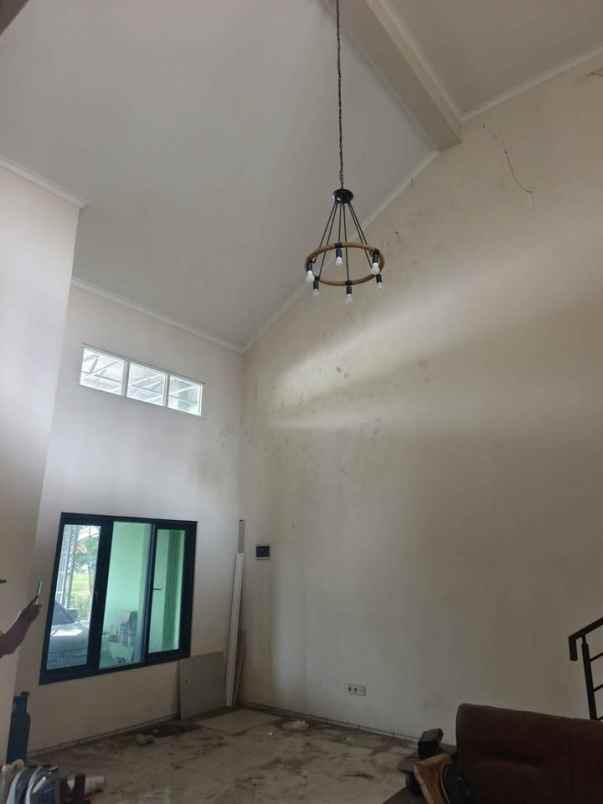dijual rumah taman indah sepanjang