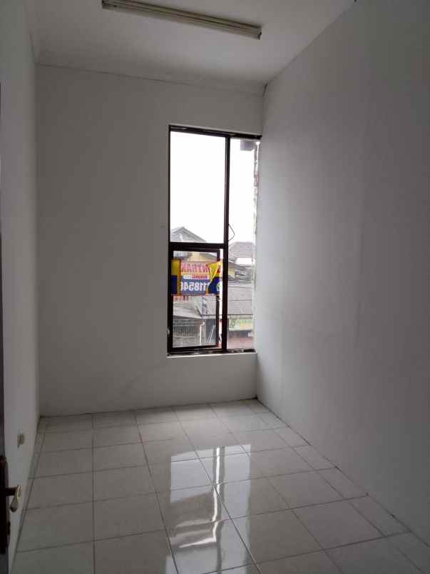 dijual rumah taman malaka pondok kelapa