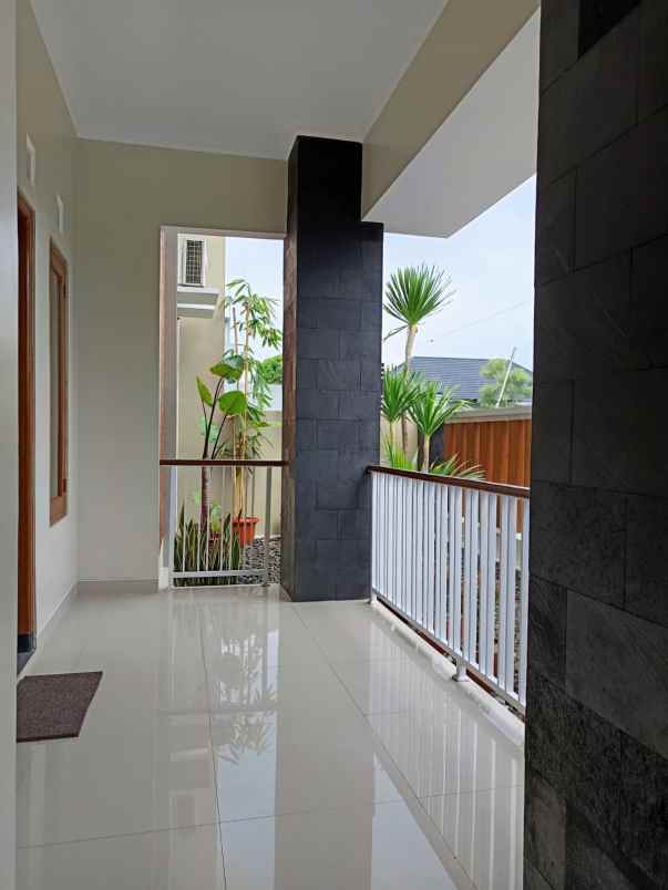 dijual rumah tamanmartani kalasan sleman