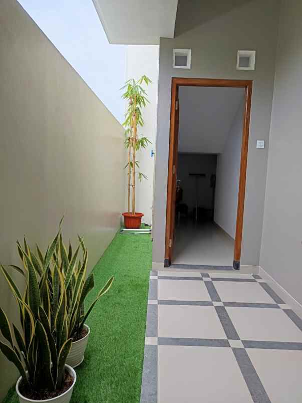 dijual rumah tamanmartani kalasan sleman