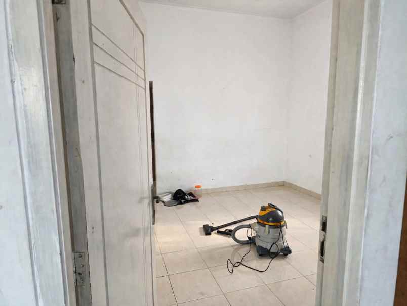 dijual rumah tamansari ciomas bogor