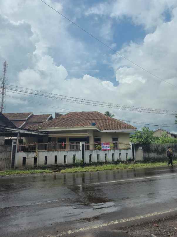 dijual rumah tambakan subang