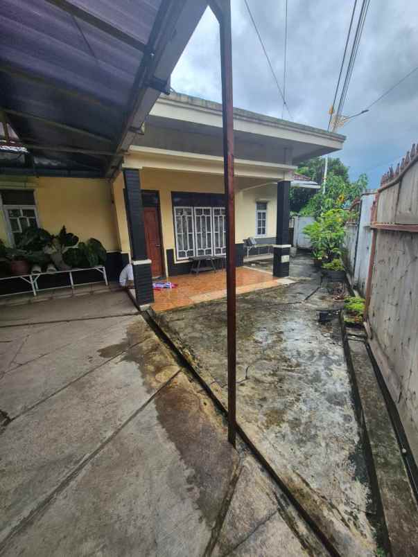 dijual rumah tambakan subang