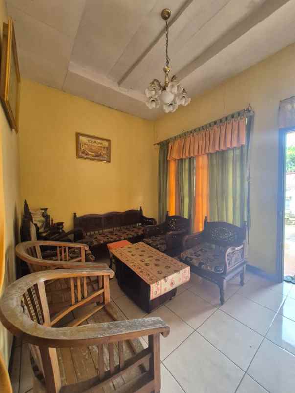 dijual rumah tambakan subang