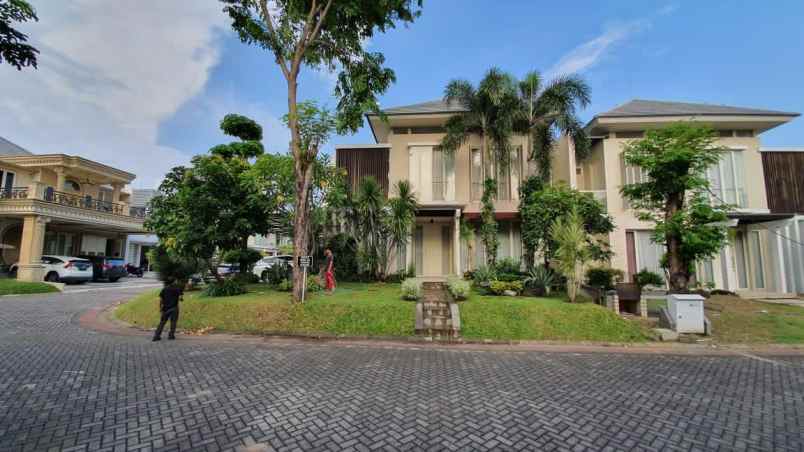 dijual rumah the mansion pakuwon indah surabaya
