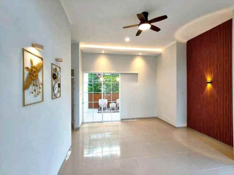dijual rumah tipe hook di margahayu raya bandung