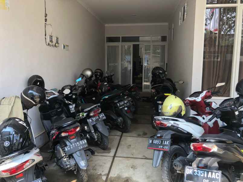 dijual rumah tlogomas