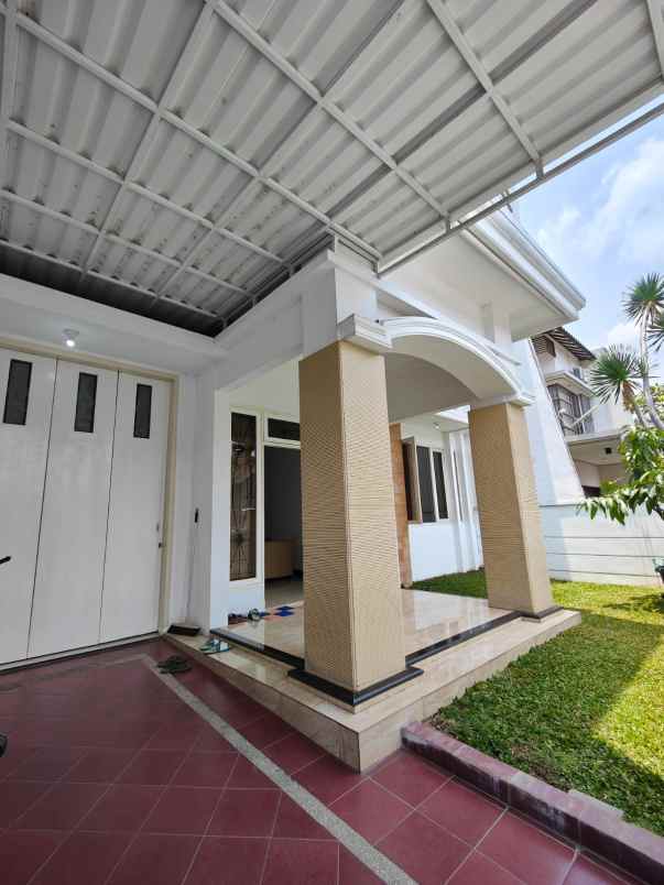 dijual rumah turun harga siap huni lokasi araya malang