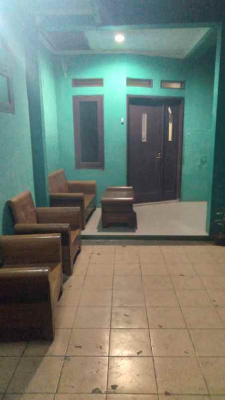 dijual rumah ulujami