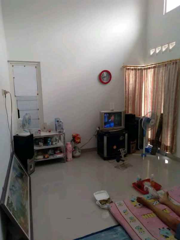 dijual rumah umy