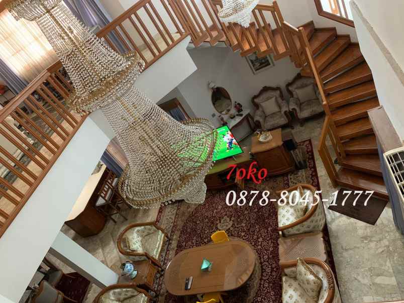 dijual rumah vila delima