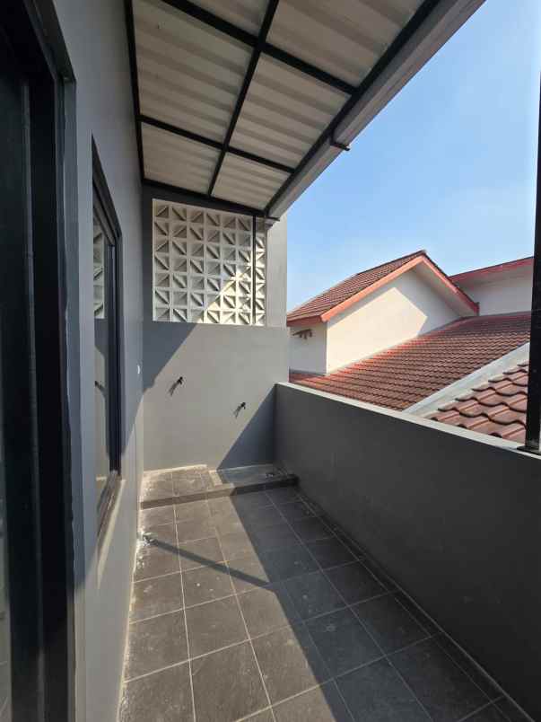 dijual rumah villa indah permai golden