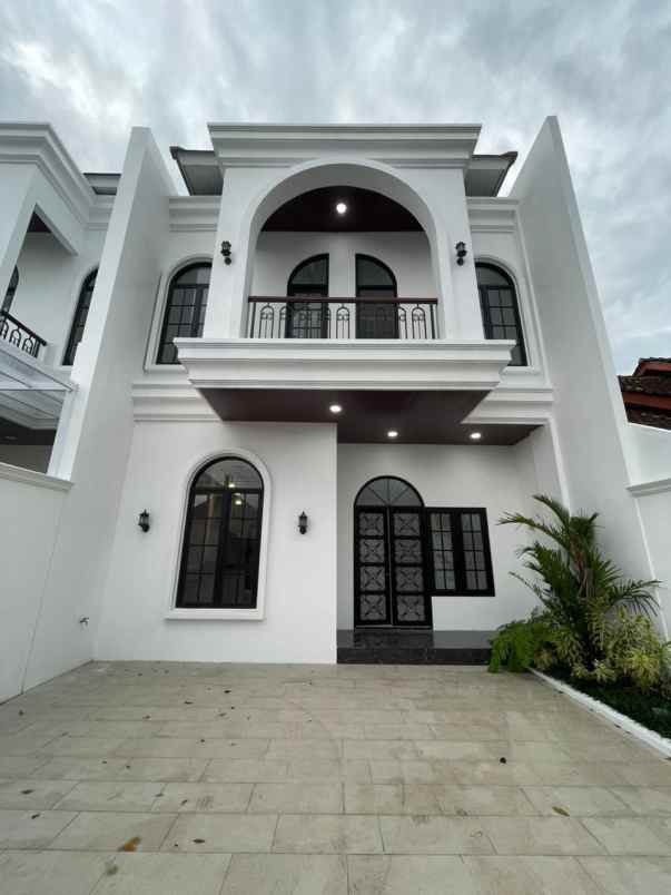 dijual rumah wedomartani ngemplak