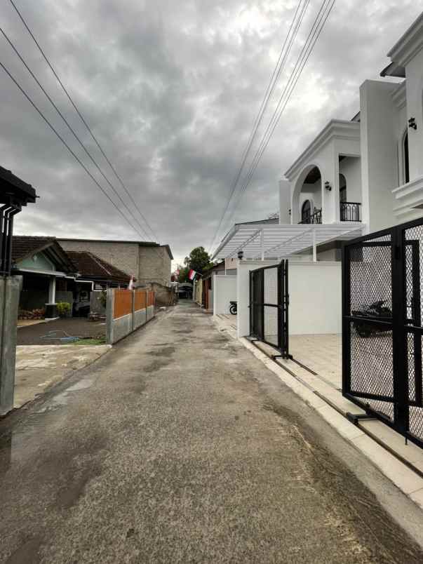 dijual rumah wedomartani ngemplak
