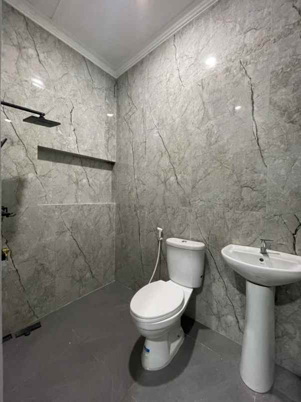 dijual rumah wedomartani ngemplak