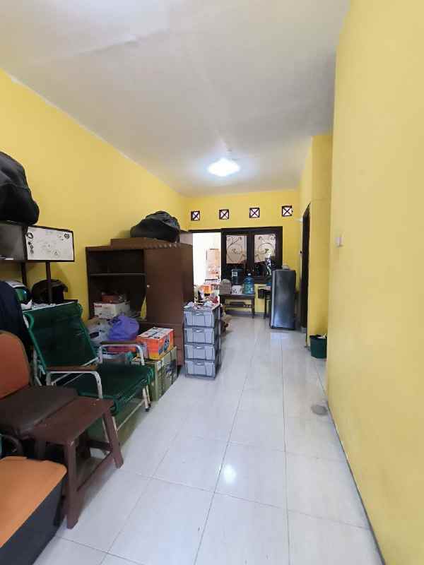 dijual rumah wiguna rungkut