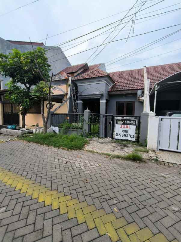 dijual rumah wiguna rungkut