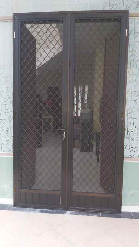 dijual rumah wisata bukit mas