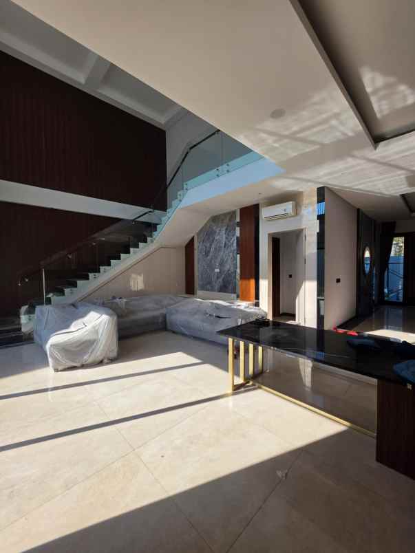 dijual rumah wisata bukit mas