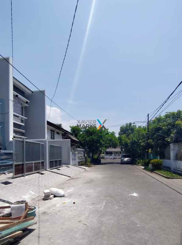 dijual rumah wisma mukti klampis anom