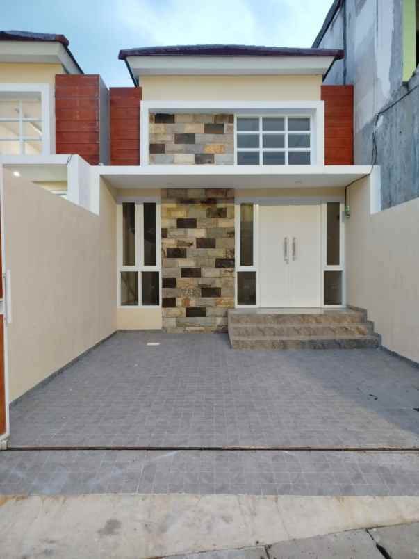 dijual rumah wonorejo indah