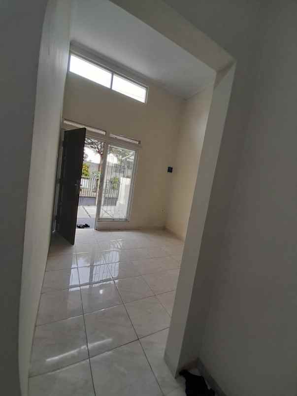 dijual secound nyaman di pamulang