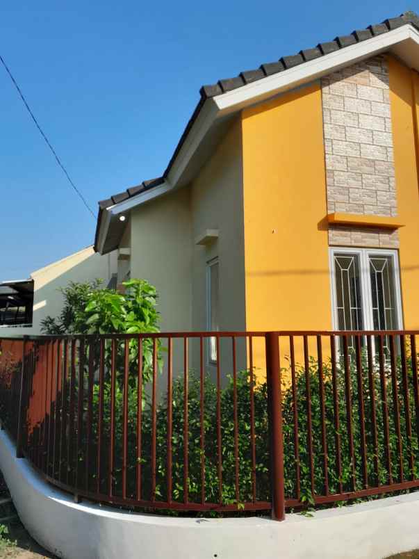 dijual secound nyaman di pamulang