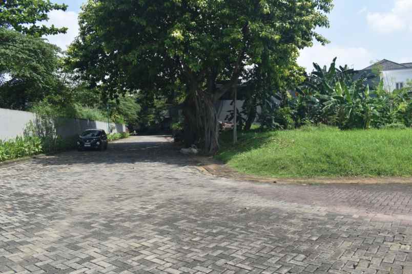 dijual tanah cluster kemang pratama regensi