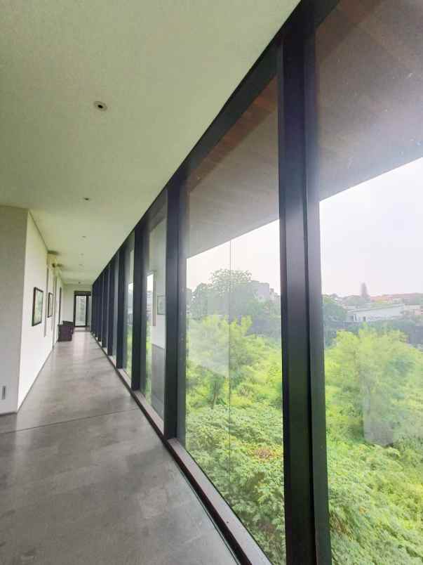 dijual tanah ex kantor pemasaran di bintaro