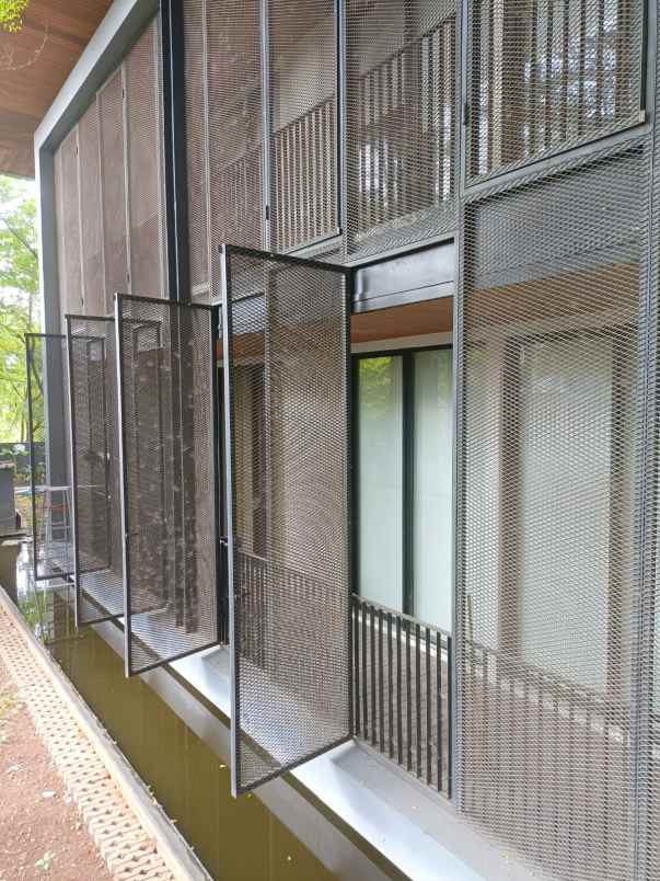 dijual tanah ex kantor pemasaran di bintaro