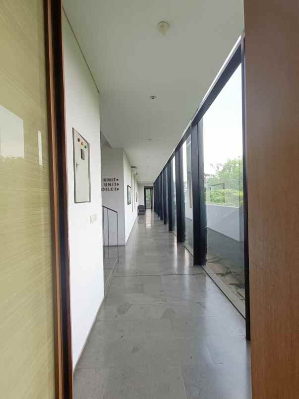 dijual tanah ex kantor pemasaran di bintaro