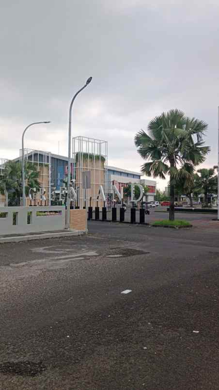 dijual tanah greenland laban menganti