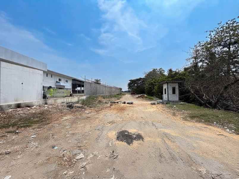 dijual tanah jalan raya cikarang