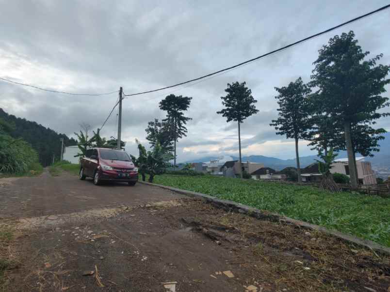 dijual tanah jl abdul gani atas