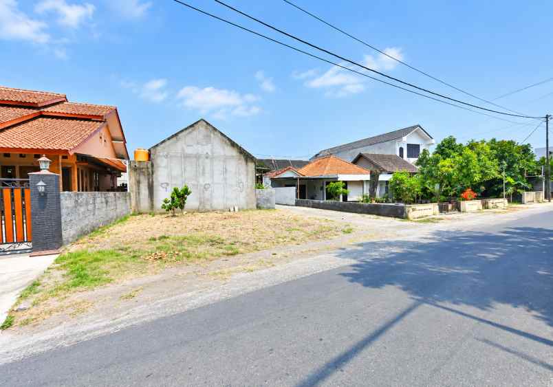 dijual tanah jl parangtritis km 10
