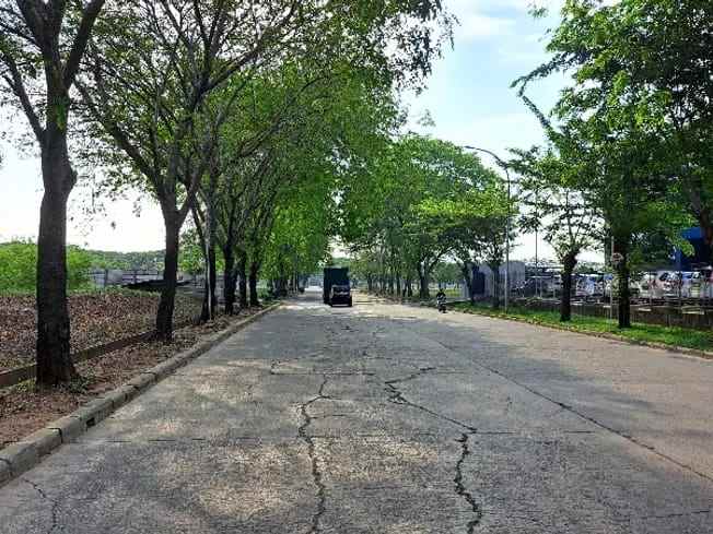 dijual tanah kawasan marunda center