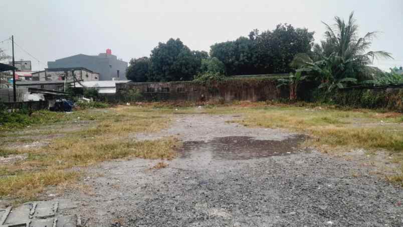 dijual tanah komplek perumahan green