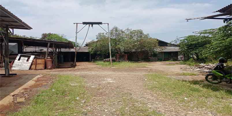 dijual tanah moh toha