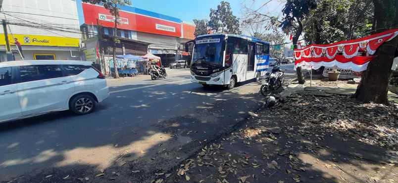 dijual tanah moh toha