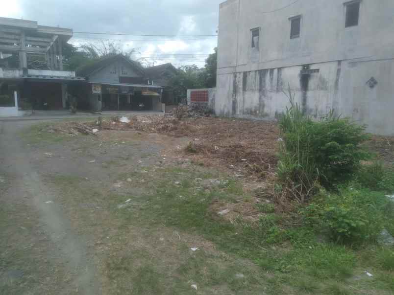 dijual tanah pelem baturetno