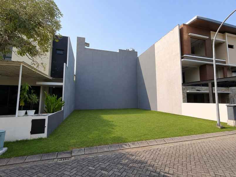 dijual tanah perumahan dian istana