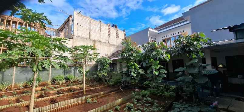 dijual tanah raffles hills cibubur