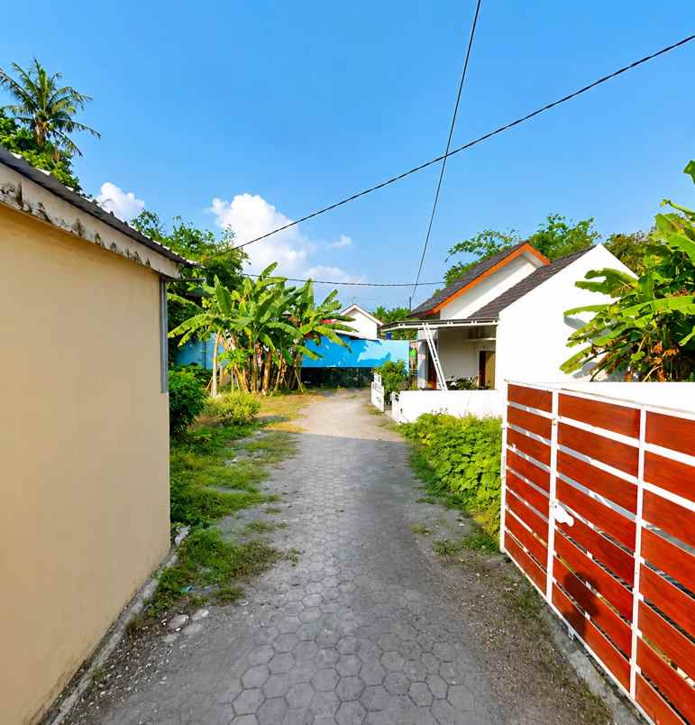 dijual tanah umy