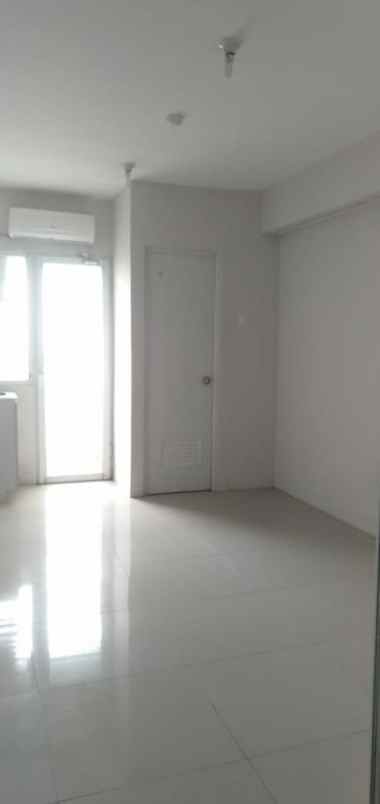 dijual unit studio kosongan green pramuka city