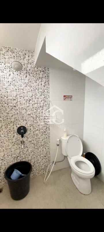 dijual villa aethetic full furnish di kota batu