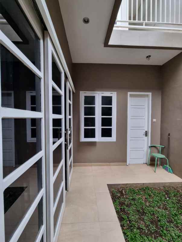 dijual villa batu dekat jatim park 2 plus furnish