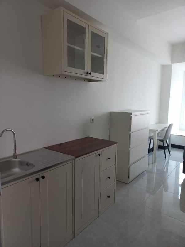 disewakan apartemen westown