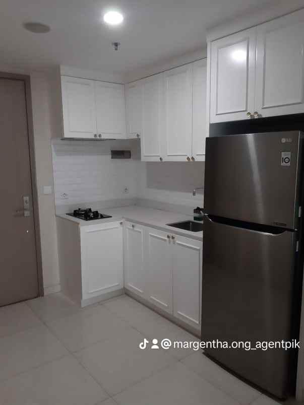 disewakan apartement gold coast pik tower honolulu