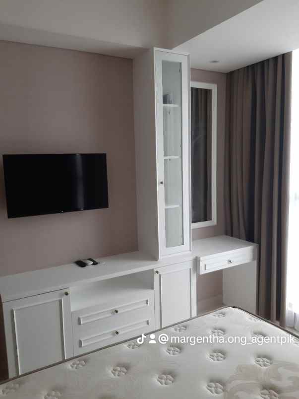 disewakan apartement gold coast pik tower honolulu